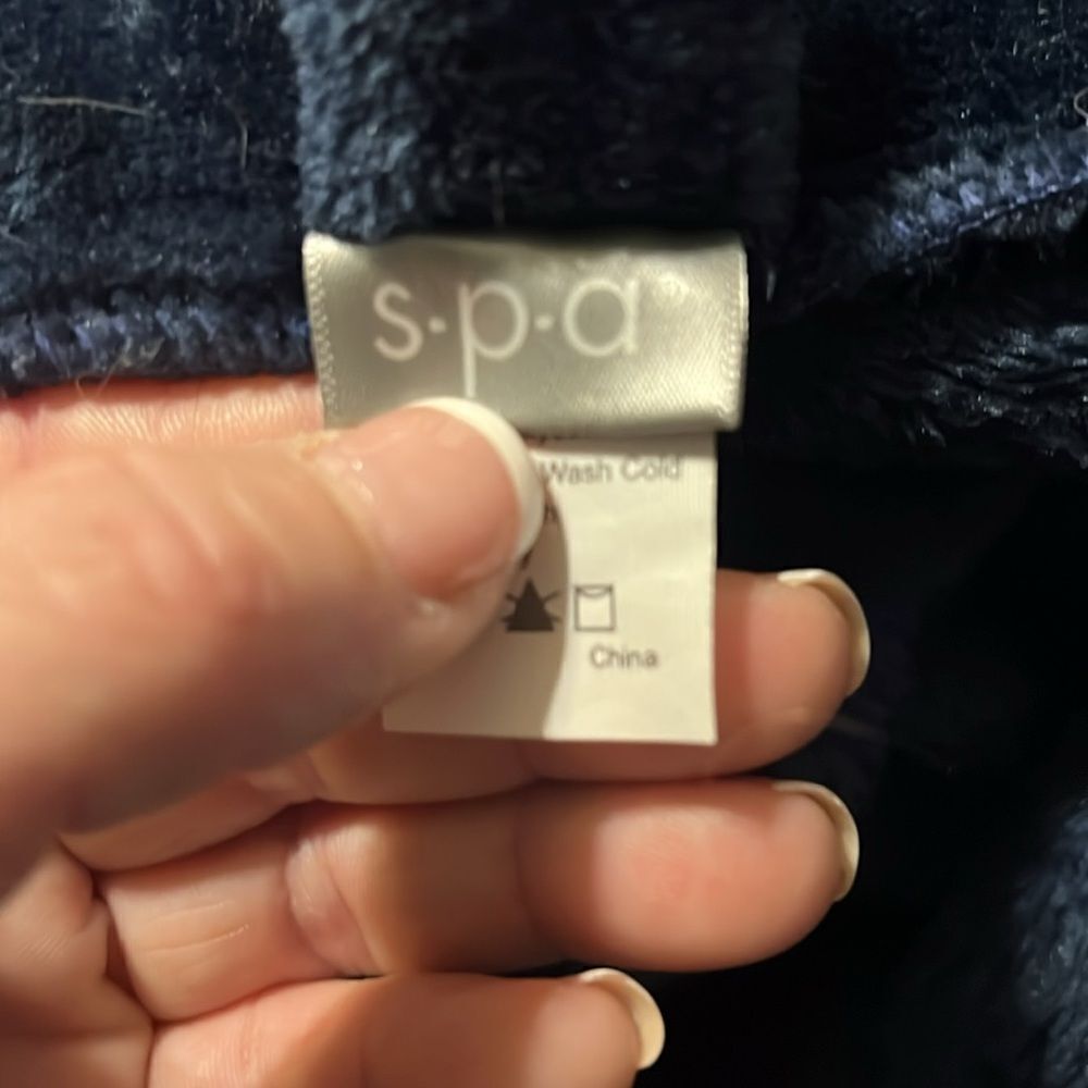 S•P•A Robe - Picture 4 of 5